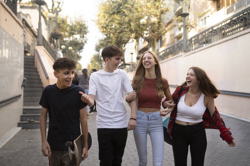 mode-de-vie-des-adolescents-dans-la-ville.jpg